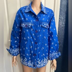Quacker Factory Blue Floral Shirt